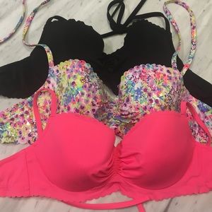 👙 3 Victorias Secret scalloped bikini tops 36D